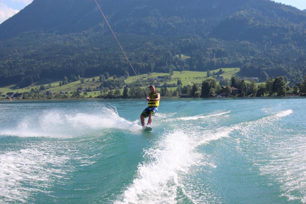 Pension Wolfgangsee Sankt Wolfgang im Salzkammergut Bagian luar foto
